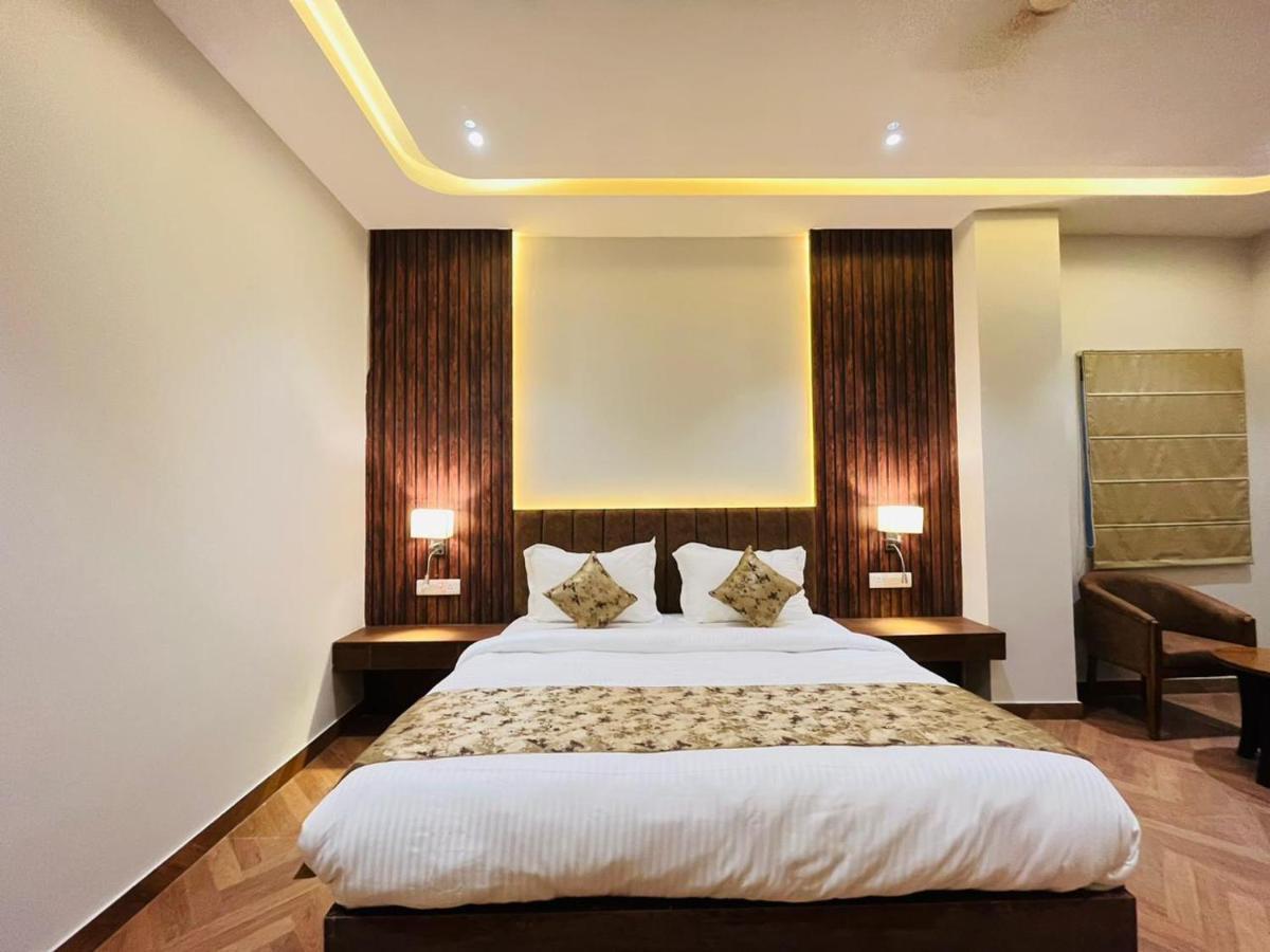 Hotel Ekas Lucknow Exterior photo