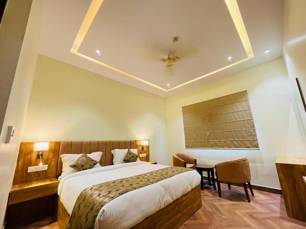 Hotel Ekas Lucknow Exterior photo