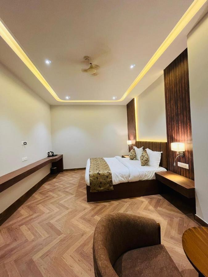 Hotel Ekas Lucknow Exterior photo